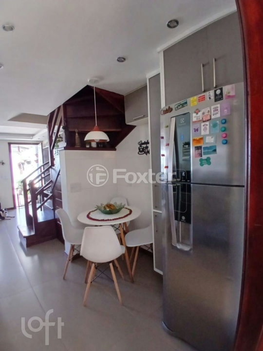 Casa à venda com 2 quartos, 54m² - Foto 10