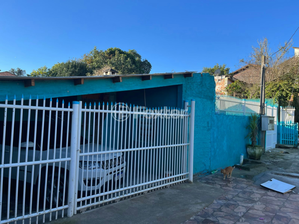 Casa à venda com 3 quartos, 120m² - Foto 1