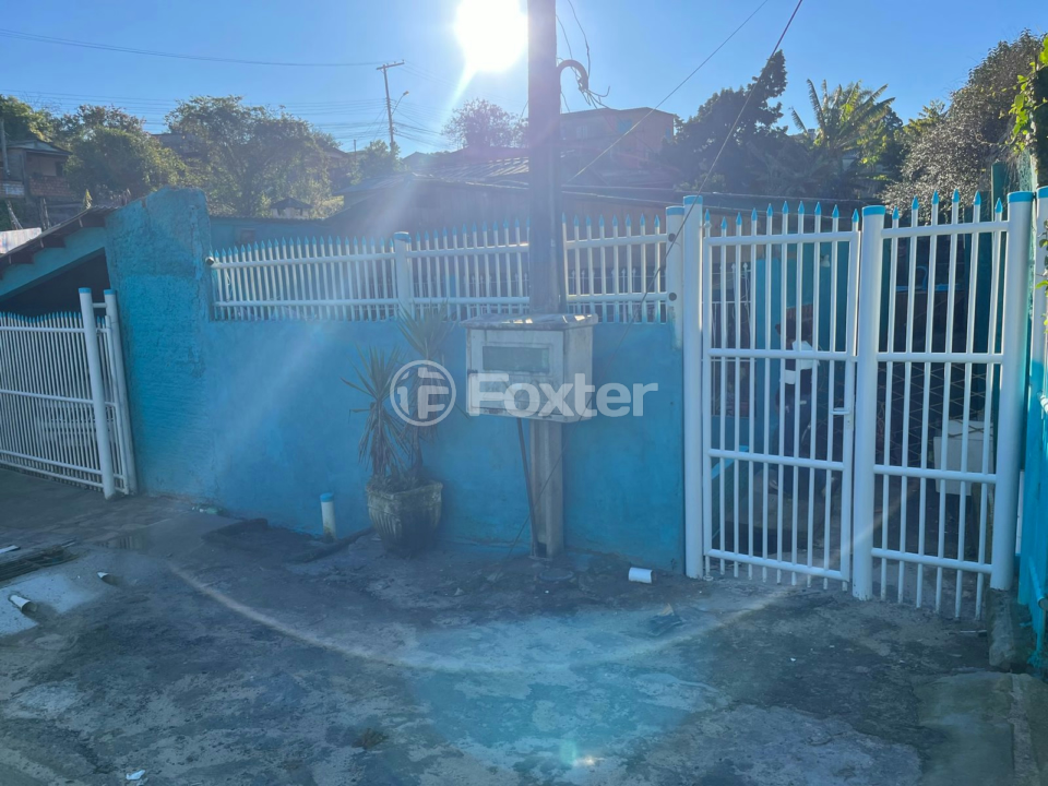Casa à venda com 3 quartos, 120m² - Foto 2