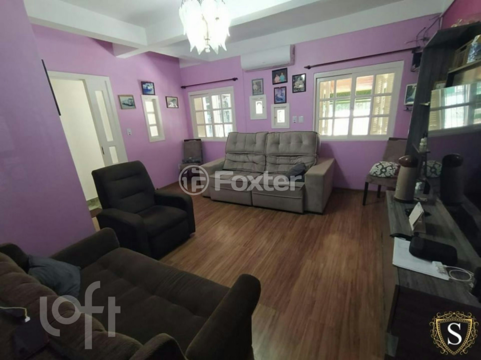 Casa à venda com 3 quartos, 180m² - Foto 2