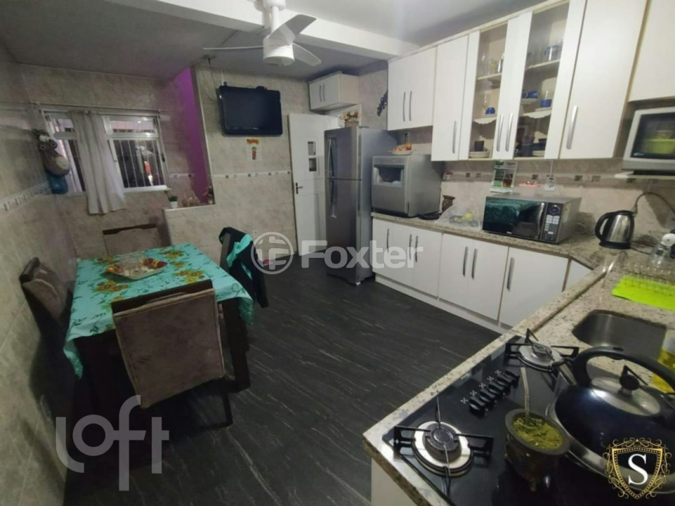 Casa à venda com 3 quartos, 180m² - Foto 9