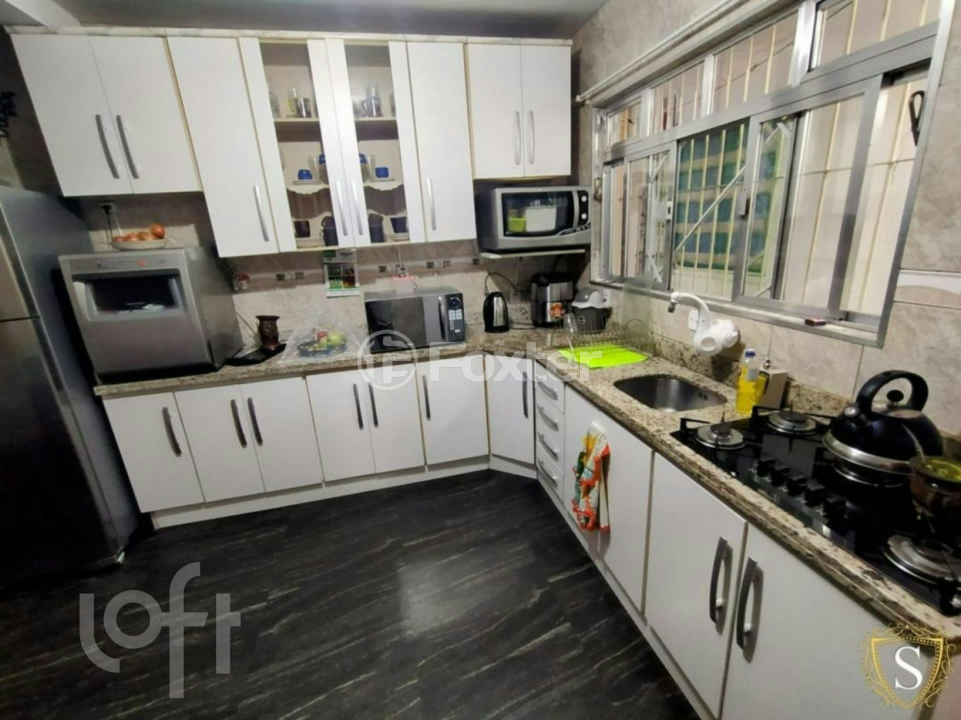 Casa à venda com 3 quartos, 180m² - Foto 7