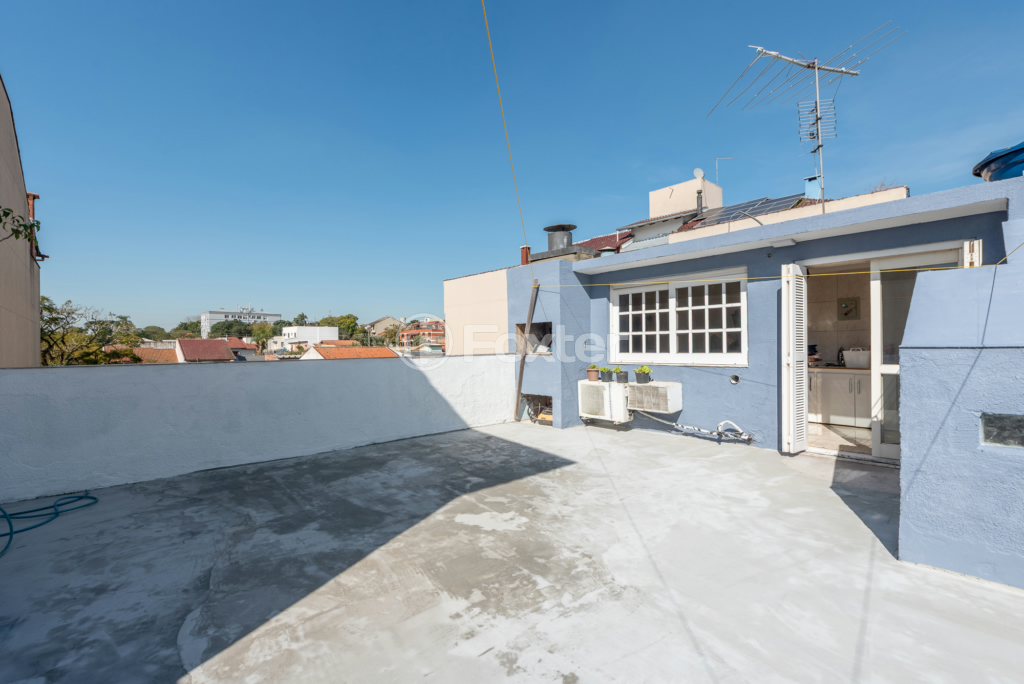 Casa à venda com 5 quartos, 240m² - Foto 22