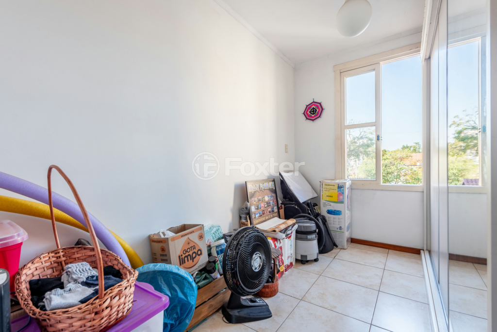 Casa à venda com 5 quartos, 240m² - Foto 17