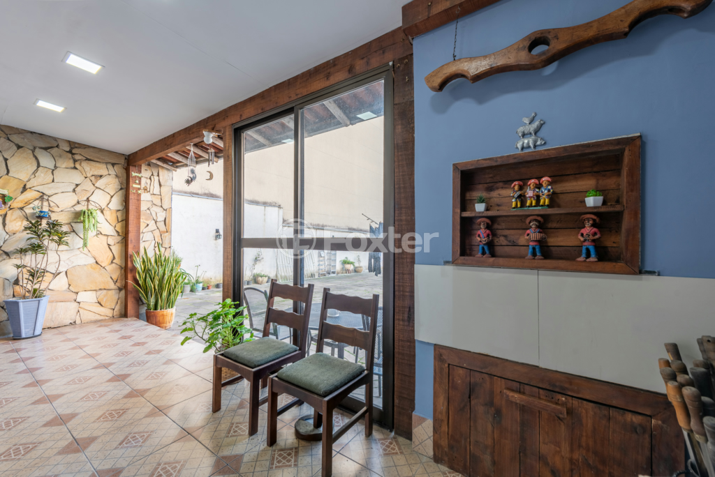 Casa à venda com 5 quartos, 240m² - Foto 29