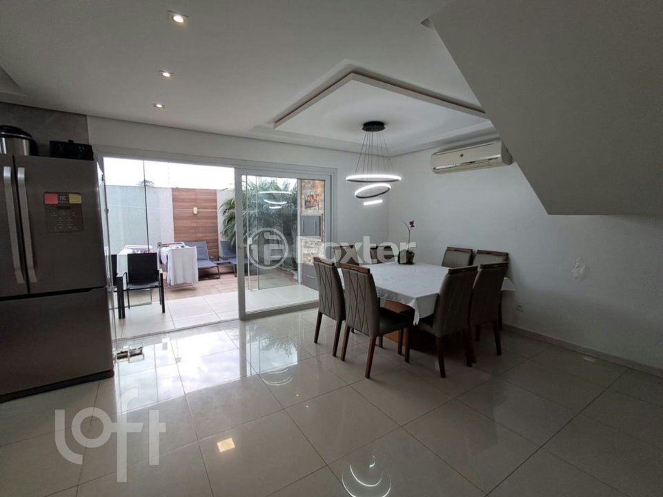 Casa à venda com 3 quartos, 201m² - Foto 5