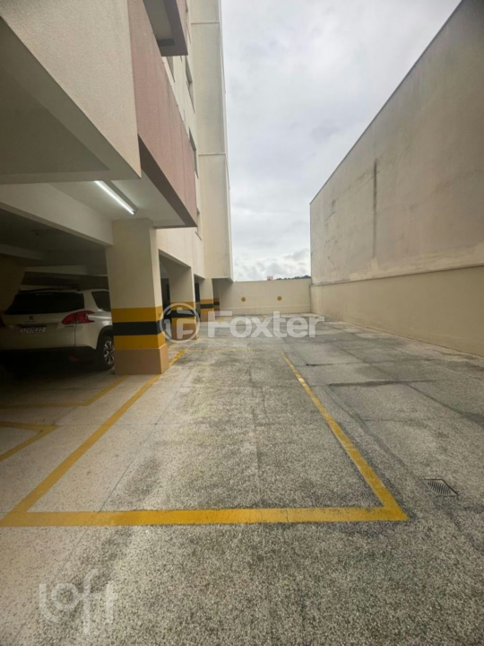 Apartamento à venda com 2 quartos, 62m² - Foto 22