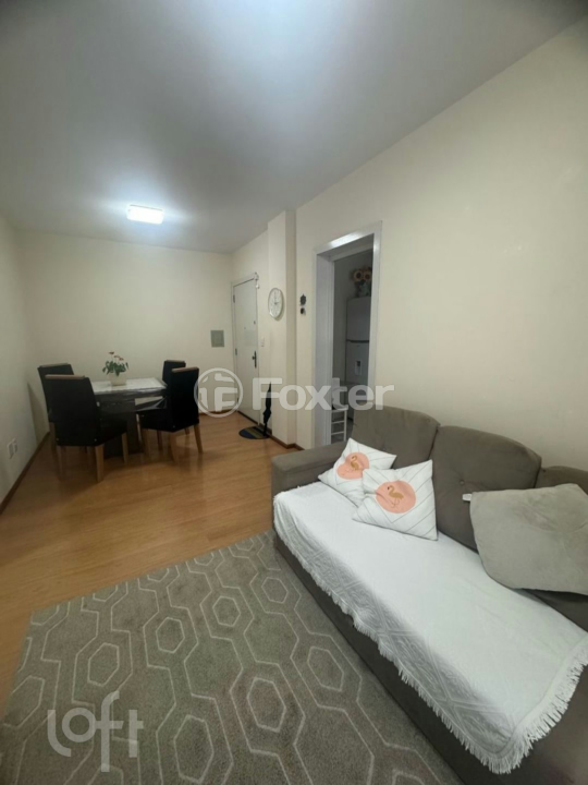 Apartamento à venda com 2 quartos, 62m² - Foto 3