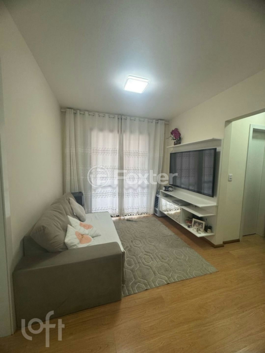Apartamento à venda com 2 quartos, 62m² - Foto 1