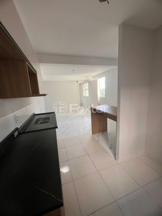 Apartamento à venda com 2 quartos, 44m² - Foto 4