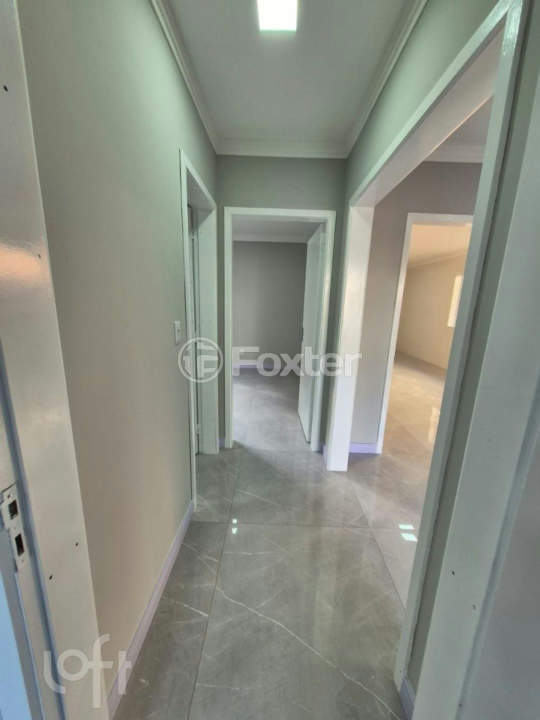 Casa à venda com 5 quartos, 192m² - Foto 3
