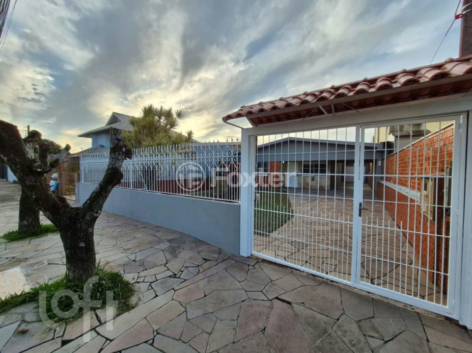 Casa à venda com 5 quartos, 192m² - Foto 25
