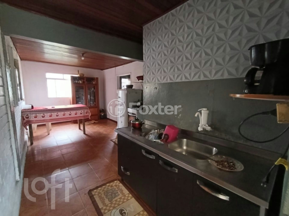 Casa à venda com 3 quartos, 85m² - Foto 1