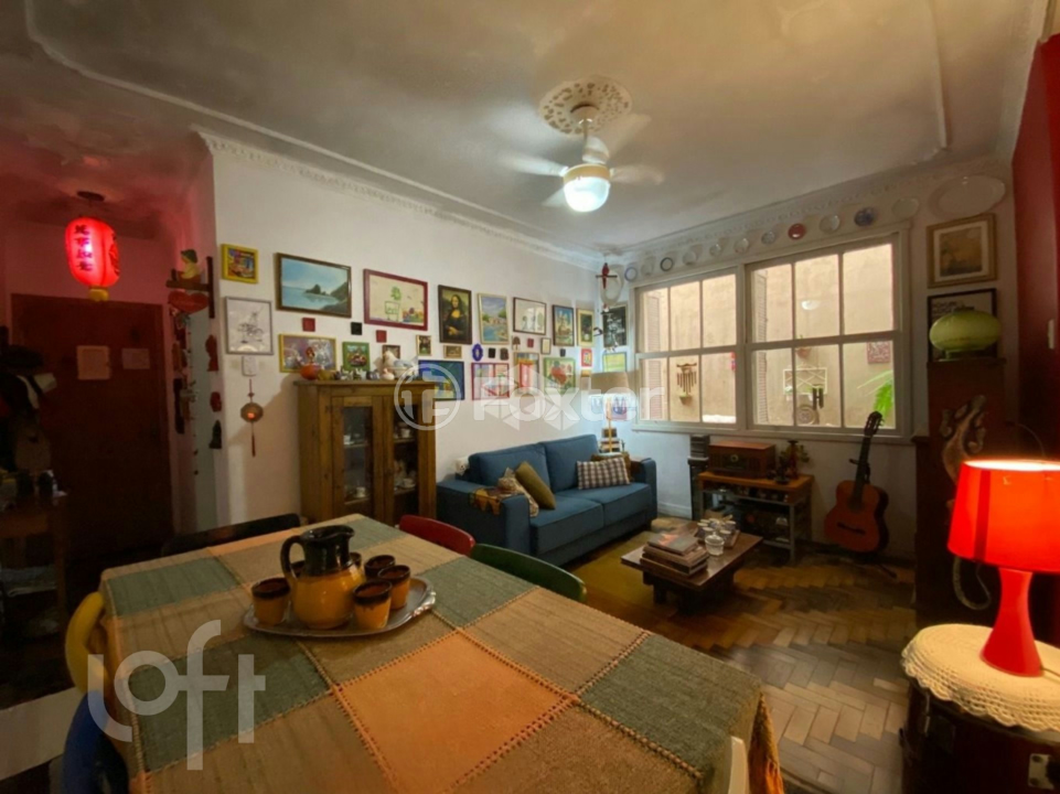 Apartamento à venda com 2 quartos, 72m² - Foto 4