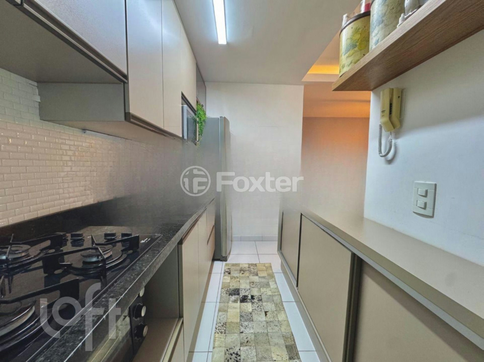 Apartamento à venda com 2 quartos, 67m² - Foto 9