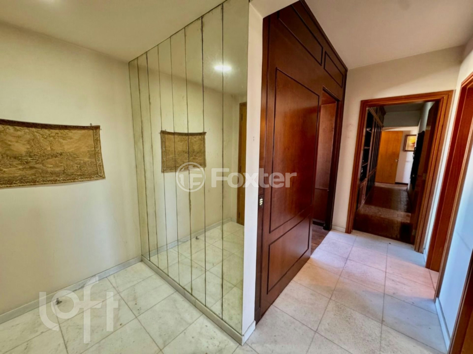 Apartamento à venda com 3 quartos, 174m² - Foto 3