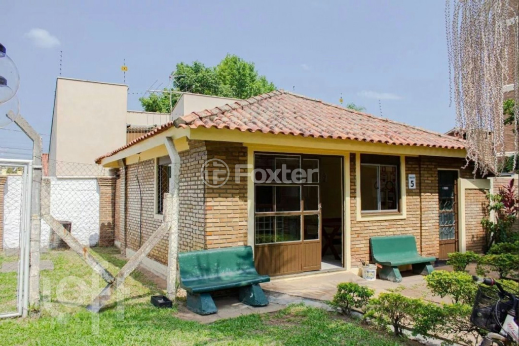 Apartamento à venda com 2 quartos, 44m² - Foto 13
