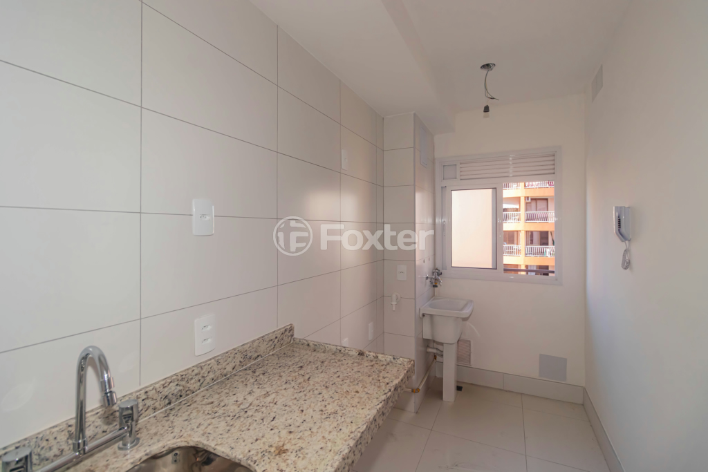 Apartamento à venda com 2 quartos, 67m² - Foto 13