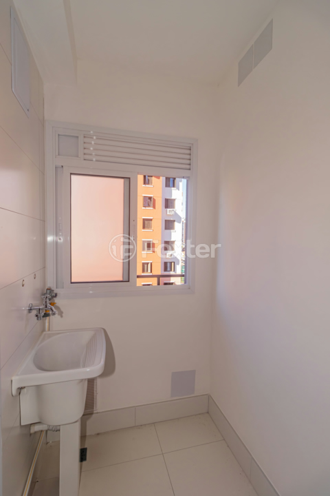 Apartamento à venda com 2 quartos, 67m² - Foto 15