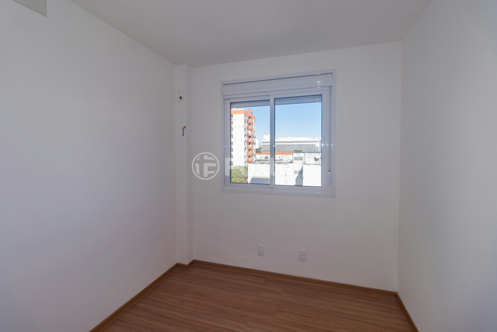Apartamento à venda com 2 quartos, 67m² - Foto 20