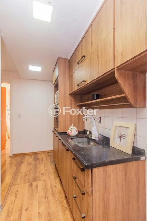 Apartamento à venda com 2 quartos, 37m² - Foto 16