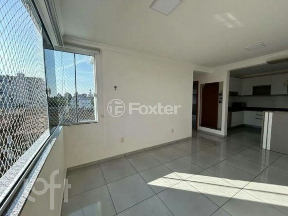 Apartamento à venda com 2 quartos, 67m² - Foto 1