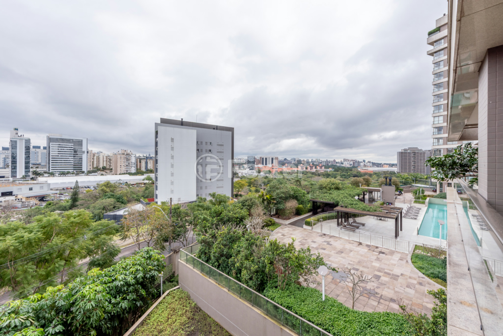 Apartamento à venda com 3 quartos, 236m² - Foto 16