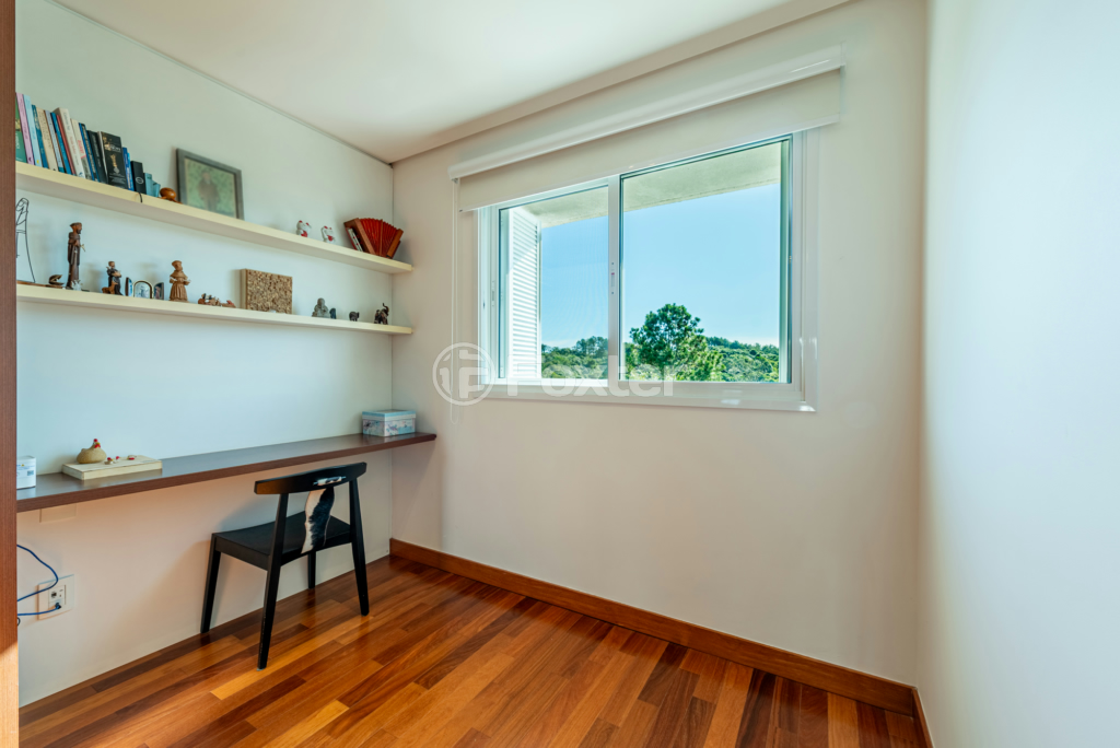 Casa de Condomínio à venda com 4 quartos, 259m² - Foto 20