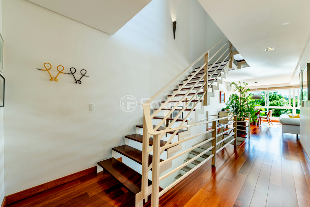 Casa de Condomínio à venda com 4 quartos, 259m² - Foto 23