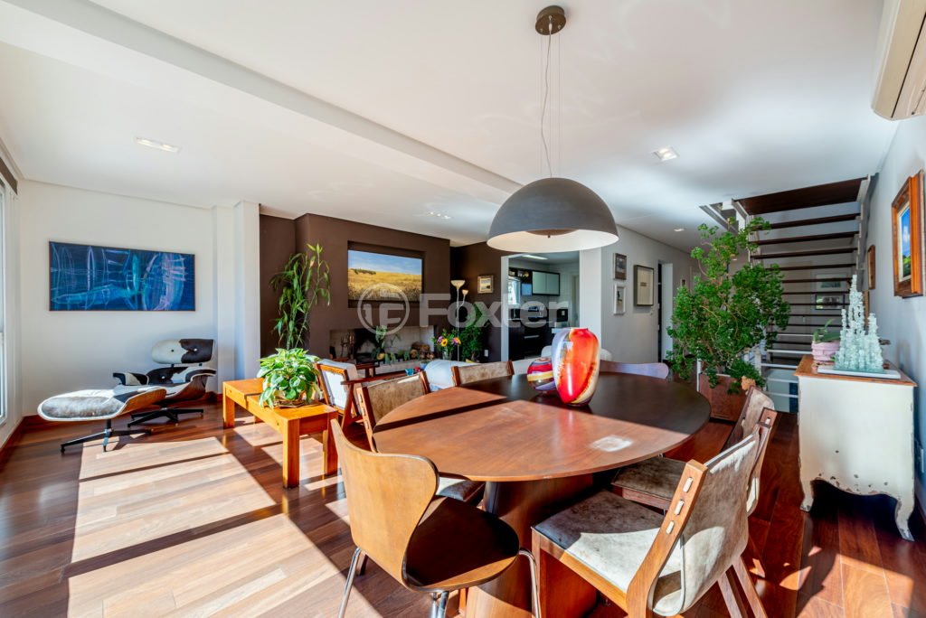 Casa de Condomínio à venda com 4 quartos, 259m² - Foto 7
