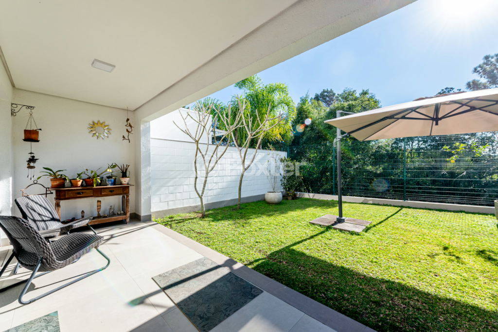 Casa de Condomínio à venda com 4 quartos, 259m² - Foto 35