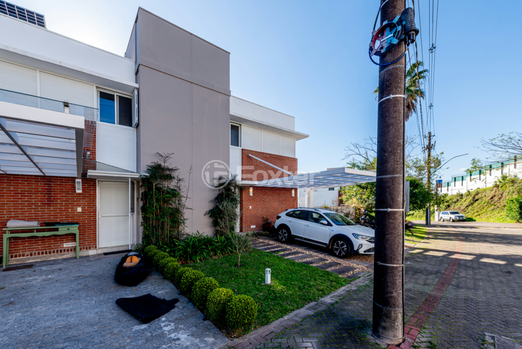 Casa de Condomínio à venda com 4 quartos, 259m² - Foto 46