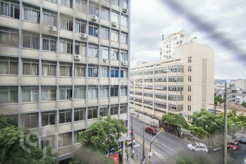 Apartamento à venda com 4 quartos, 155m² - Foto 3