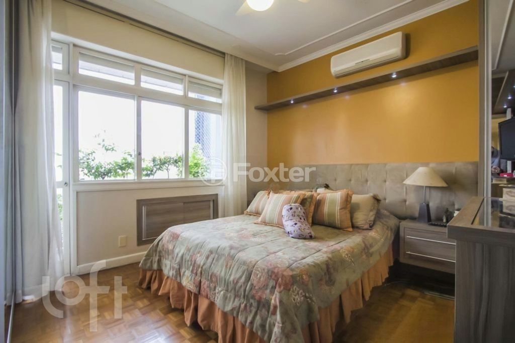 Apartamento à venda com 4 quartos, 155m² - Foto 10