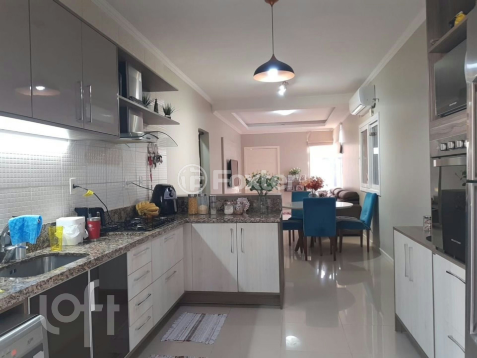 Casa à venda com 3 quartos, 130m² - Foto 12