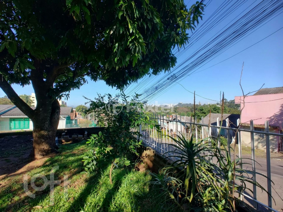 Casa à venda com 3 quartos, 78m² - Foto 4