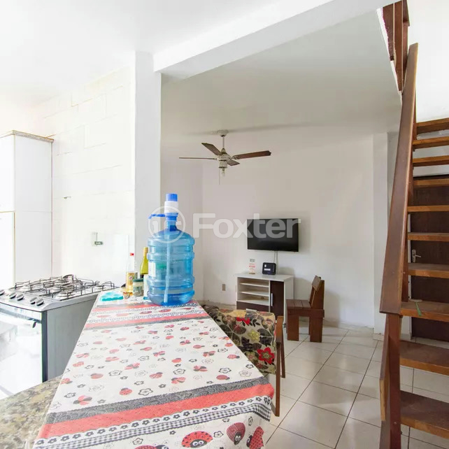 Casa à venda com 4 quartos, 176m² - Foto 7