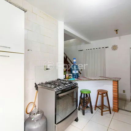 Casa à venda com 4 quartos, 176m² - Foto 9