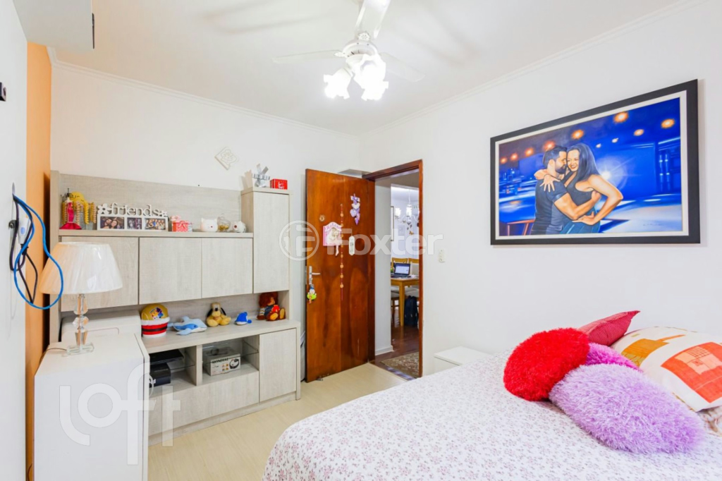 Apartamento à venda com 2 quartos, 74m² - Foto 11