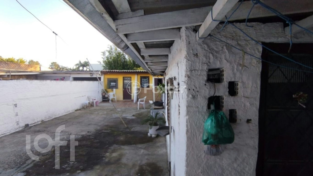Casa à venda com 3 quartos, 120m² - Foto 11