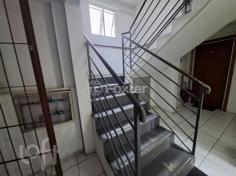 Apartamento à venda com 2 quartos, 40m² - Foto 12