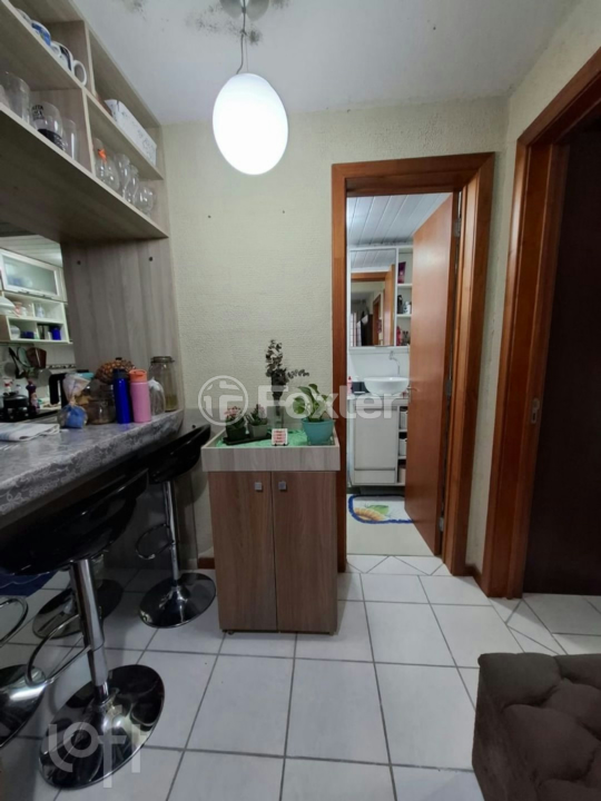 Apartamento à venda com 2 quartos, 40m² - Foto 7