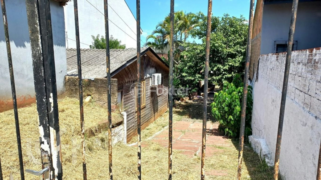 Casa à venda com 2 quartos, 85m² - Foto 3