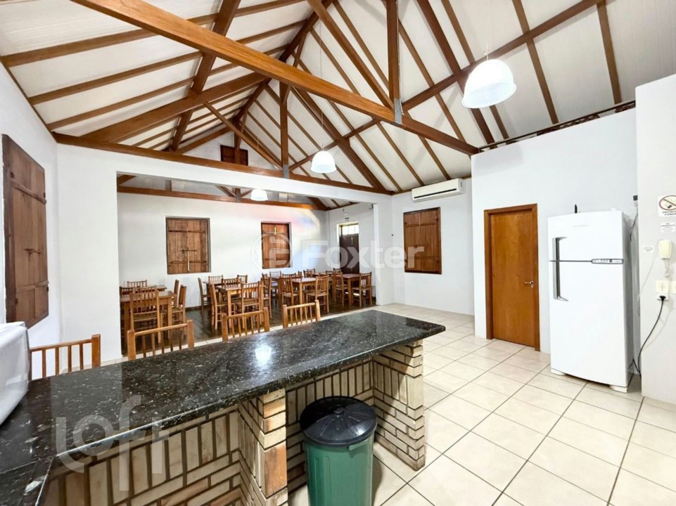 Apartamento à venda com 2 quartos, 64m² - Foto 24