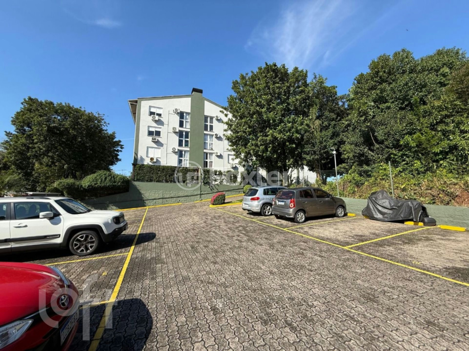 Apartamento à venda com 2 quartos, 64m² - Foto 30