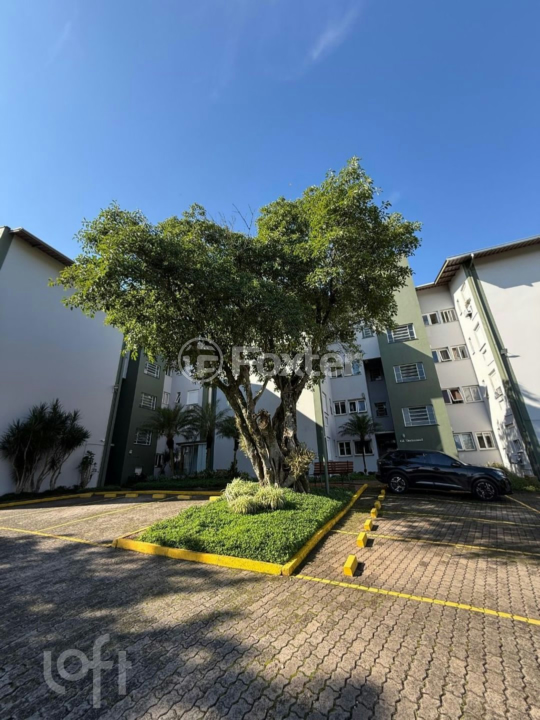 Apartamento à venda com 2 quartos, 64m² - Foto 29