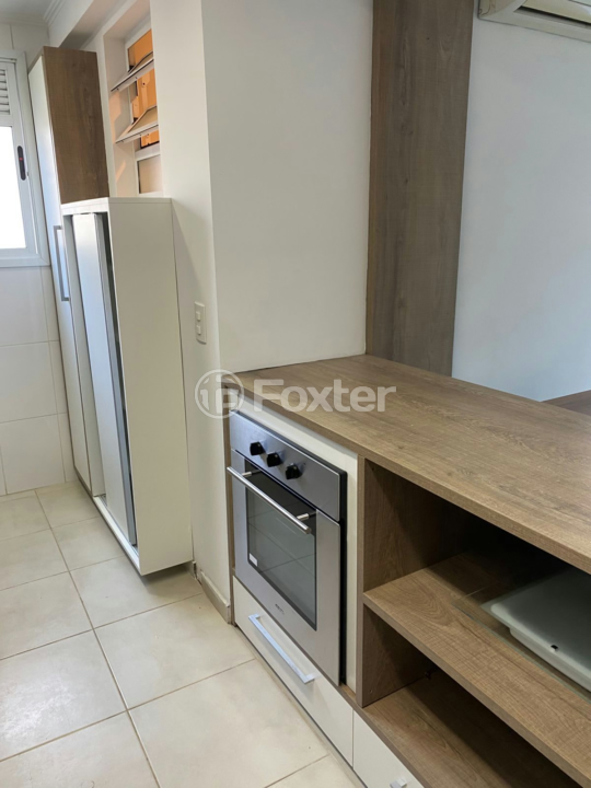 Apartamento à venda com 3 quartos, 75m² - Foto 3