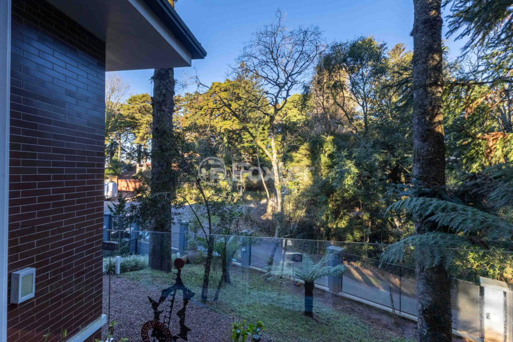 Casa à venda com 4 quartos, 257m² - Foto 27