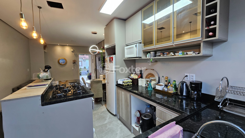 Casa de Condomínio à venda com 3 quartos, 90m² - Foto 2