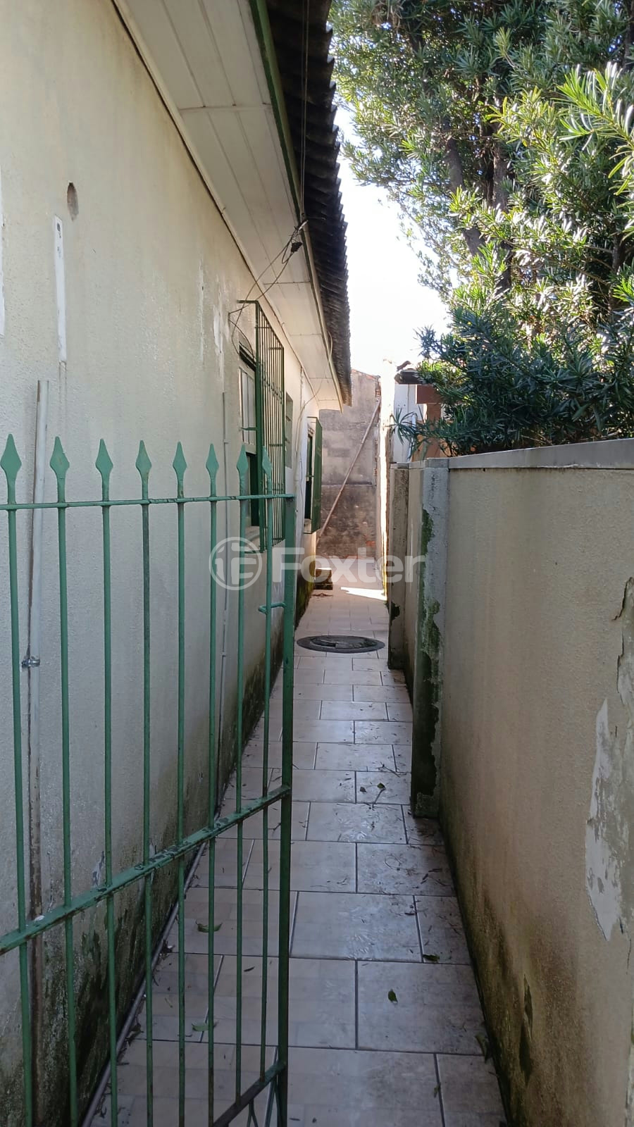 Casa à venda com 3 quartos, 120m² - Foto 2